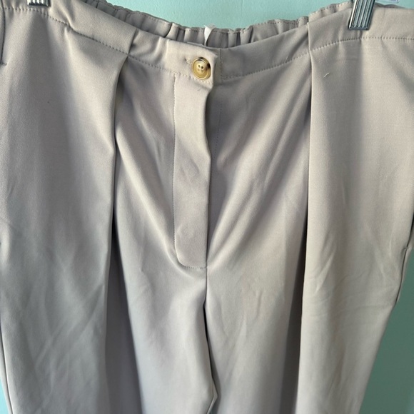 Free People Light Gray Pants with Metallic Accent - Picture 2 of 7